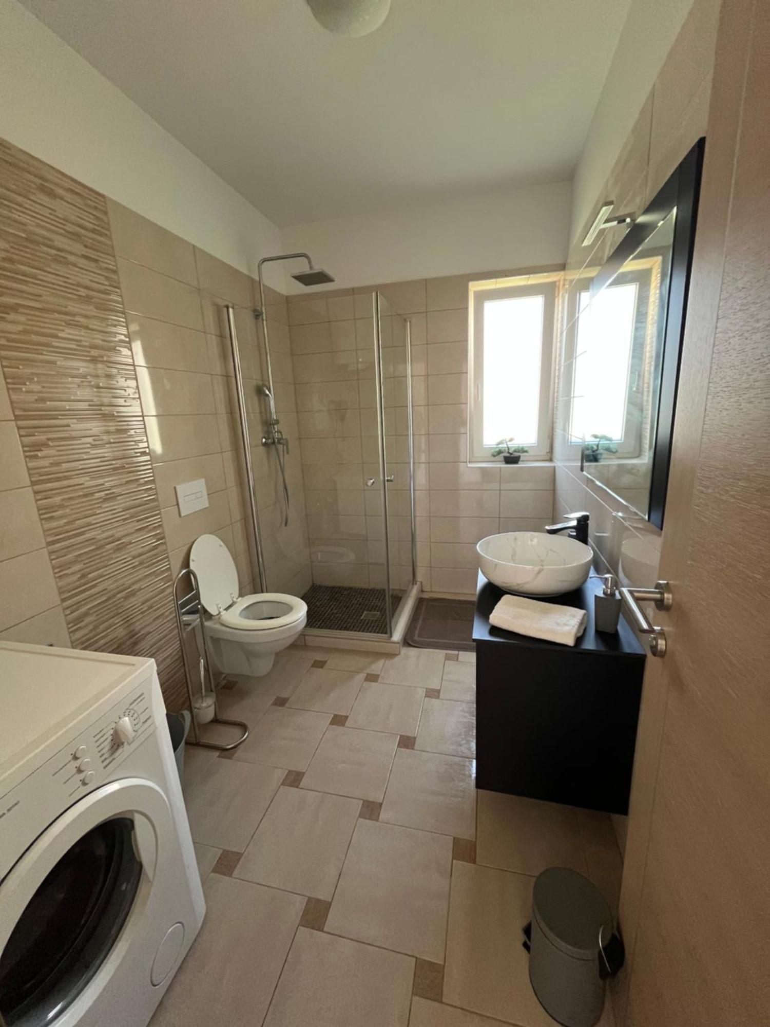 Appartement New Deezee Loborika